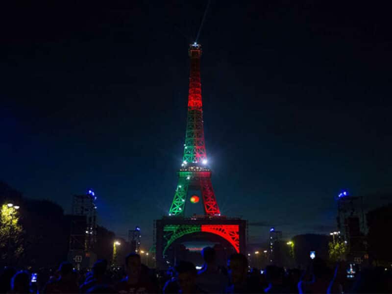 Misleading: World-famous structures light up for Marcos, Duterte-Carpio polls victory
