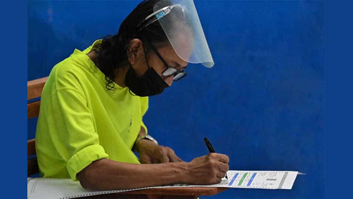 False: Voters are required to bring negative RT-PCR test result, vax cards on May 9